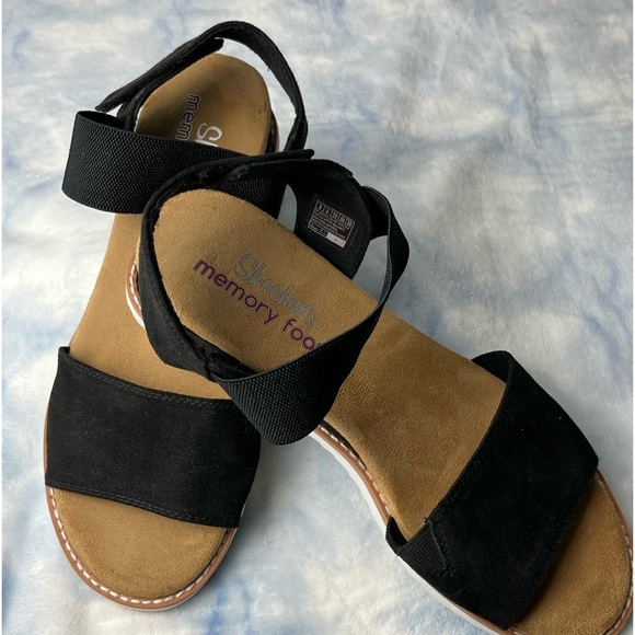 Skechers memory foam size 9 - Picture 2 of 11